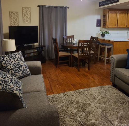 11413 Maxine St, Whittier, CA 90670-2420