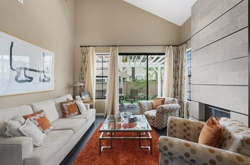 4766 Castello Way, Calabasas, CA 91377-5500