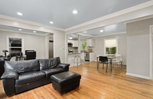 2240 Brannen Rd, Atlanta GA  30316-4120 exterior