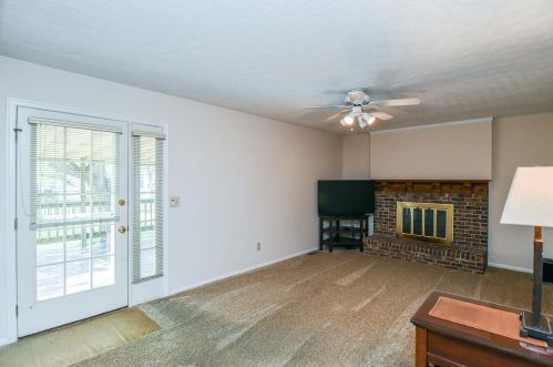 7935 Fld Ertel Rd, Cincinnati OH  45249-8214 exterior