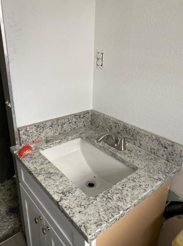 7200 Marilyn Ln, Fort Worth TX  76180-7986 exterior