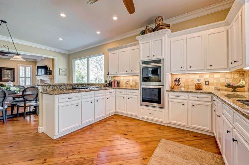 3602 Aspenwood Dr, Richmond TX 77406-7606 exterior