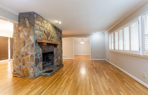 825 Moores Mill Rd, Atlanta GA  30327-1544 exterior