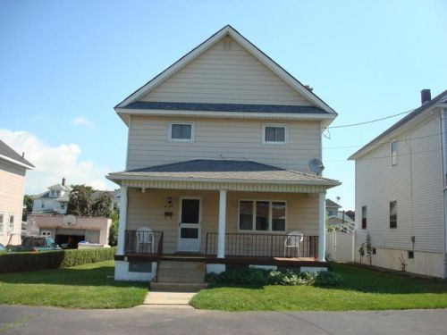 640 Scott St, Olyphant, PA 18447-1965