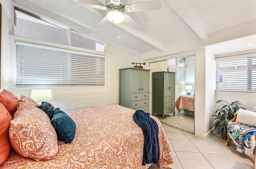 269 Halemaumau St, Honolulu HI  96821-2056 exterior