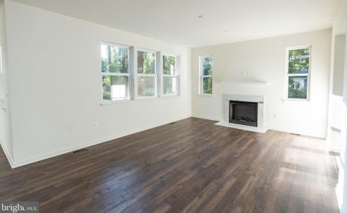 1899 Mitchell Dr, Aberdeen MD  21001-4325 exterior