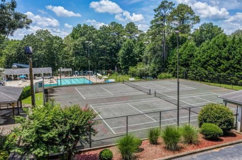5055 Shore Dr, Conyers GA  30094-4711 exterior