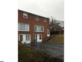 1511 Commonwealth Blvd, Reading PA  19607-2206 exterior