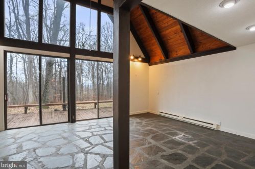 590 Wilson Ln, High View WV  26808 exterior