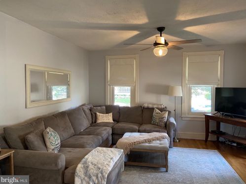 19 Summit Ave, Haddonfield NJ  08033-3315 exterior