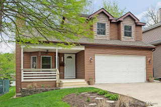 723 East St, Lemont, IL 60439-4202