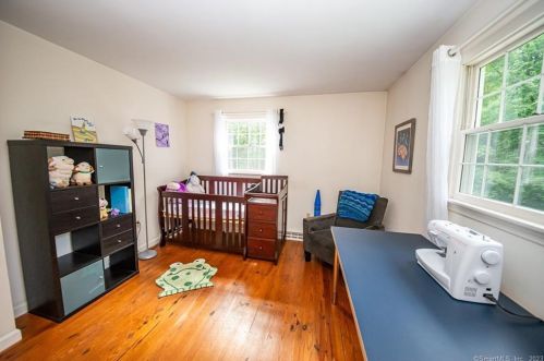 6 Shady Dell Ln, Somers CT  06071-2136 exterior