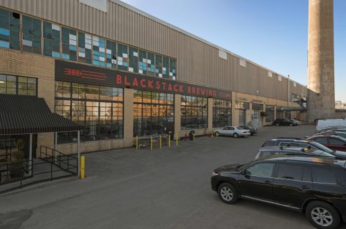 2565 Franklin Ave, Saint Paul MN  55114-1472 exterior