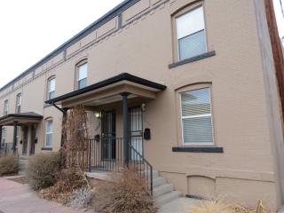 721 31st St, Denver CO  80205-3042 exterior