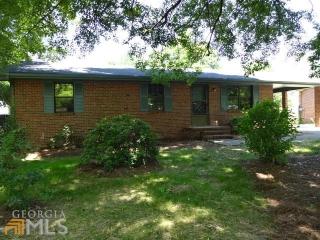 122 Capitol Ave, Winder, GA 30680-2377