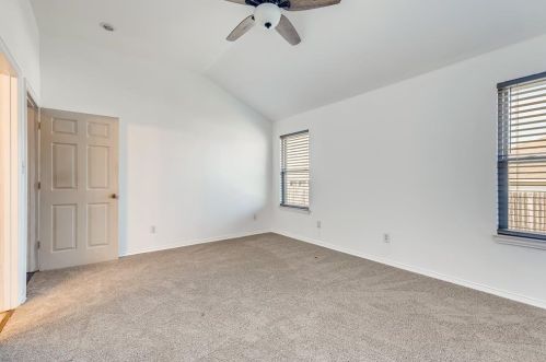 9324 Cynthia Ct, Fort Worth TX  76140-5170 exterior
