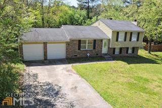 3603 Bramblevine Cir, Lithonia, GA 30038-2915