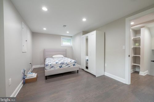 820 Malibu Dr, Silver Spring MD  20901-3648 exterior