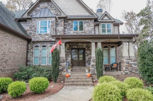 806 Low Fls Ct, Jefferson GA  30549-7943 exterior