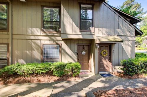 502 Cumberland Ct, Smyrna GA  30080-4674 exterior