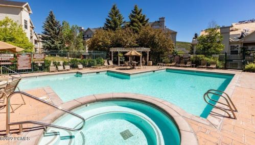 900 Bitner Rd, Park City UT  84098-5404 exterior