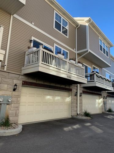 1100 Evergreen Ave, Des Plaines, IL 60016-4321