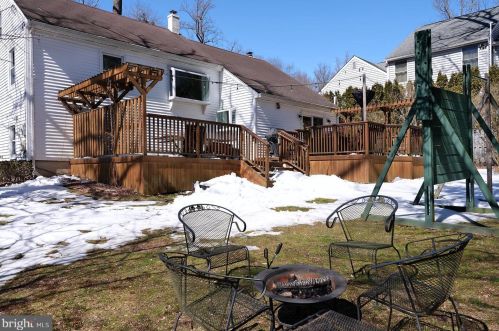261 State Rd, Princeton NJ  08540-1412 exterior
