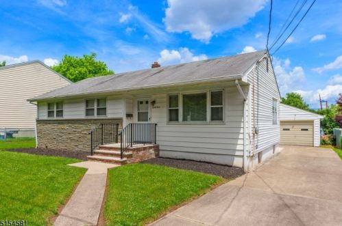 243 20th Ave, Manville, NJ 08835-1641
