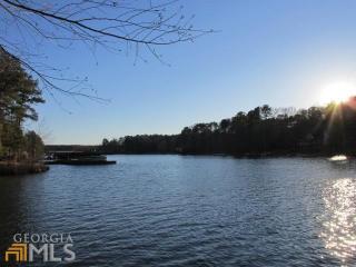 2861 Club Dr, Reynolds Plantation GA  30642-3469 exterior