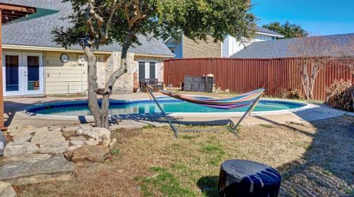 4012 Tacoma St, Irving TX 75062-7227 exterior