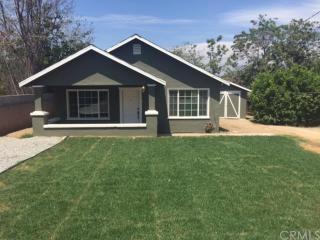 1711 Mathews St, Riverside, CA 92507-2386