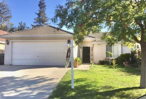 3963 Heartland Way, Turlock, CA 95382-7218