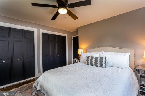 230 Bradley Ave, Haddonfield NJ 08033-2903 exterior