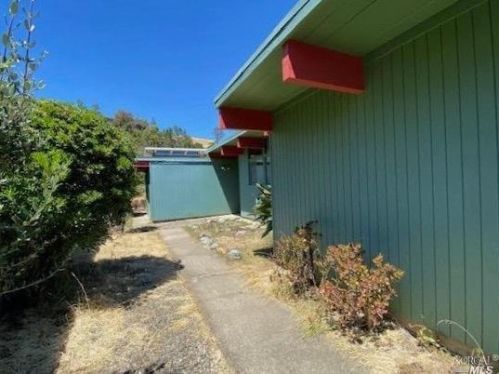 792 Penny Royal Ln, San Rafael, CA 94903-2328