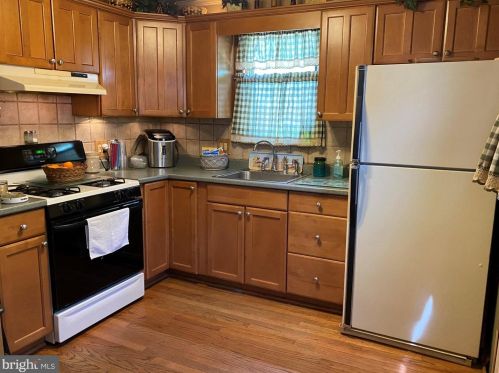 804 Crescent Ave, Runnemede, NJ 08078-1013