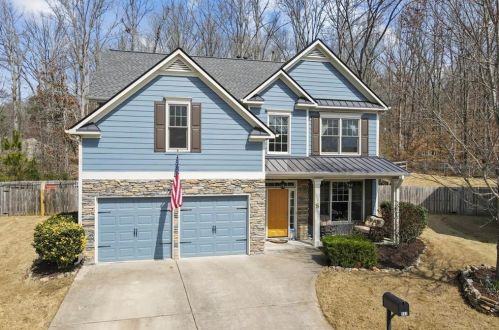 562 Winder Trl, Holly Springs, GA 30114-7531