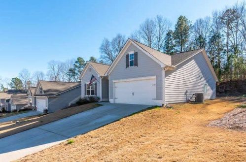 91 Ravencroft Dr, Dawsonville, GA 30534-3193