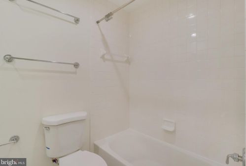 8517 Cameron St, Silver Spring MD 20910-3466 exterior