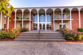 570 River St, Chattanooga, TN 37405-4175