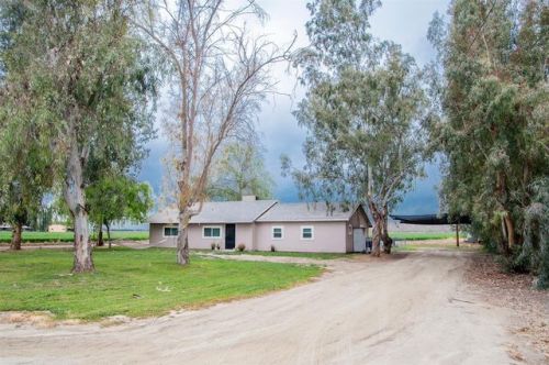 18106 Avenue 184, Strathmore, CA 93267-9757