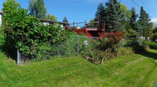 33 Davis Dr, Silver Bay, MN 55614-1330