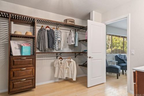 2004 Troy Pl, Vista CA  92084-4831 exterior