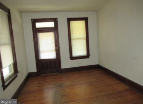 320 Middle St, Hanover PA 17331-3746 exterior