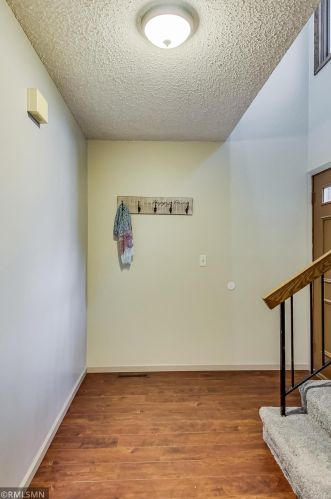 1648 Cope Ave, Saint Paul MN  55109-2655 exterior