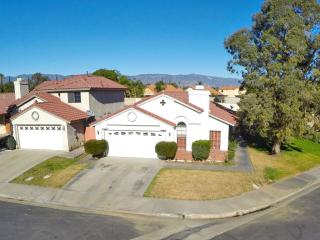 1295 Althea Ave, Rialto CA  92376-7478 exterior