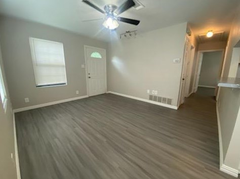 1660 Bell Ave, Fort Worth TX  76131-1002 exterior