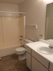 1524 Crest Rd, Raleigh NC  27606-2909 exterior