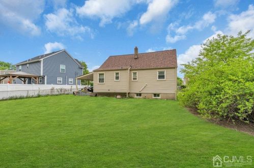 17 Pace St, Old Bridge, NJ 08857-1521