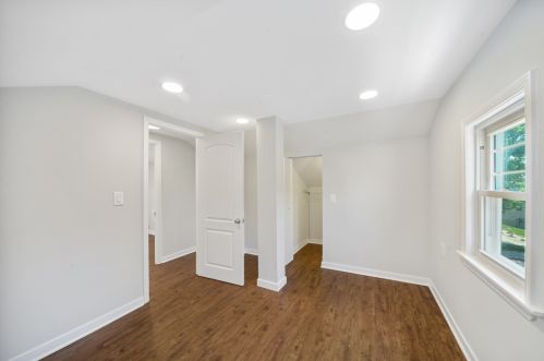 6534 Ebinger Dr, Niles IL 60714-4435 exterior