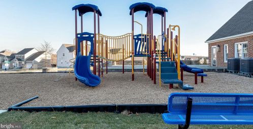 927 Bentgrass Dr, Aberdeen MD  21001-3948 exterior
